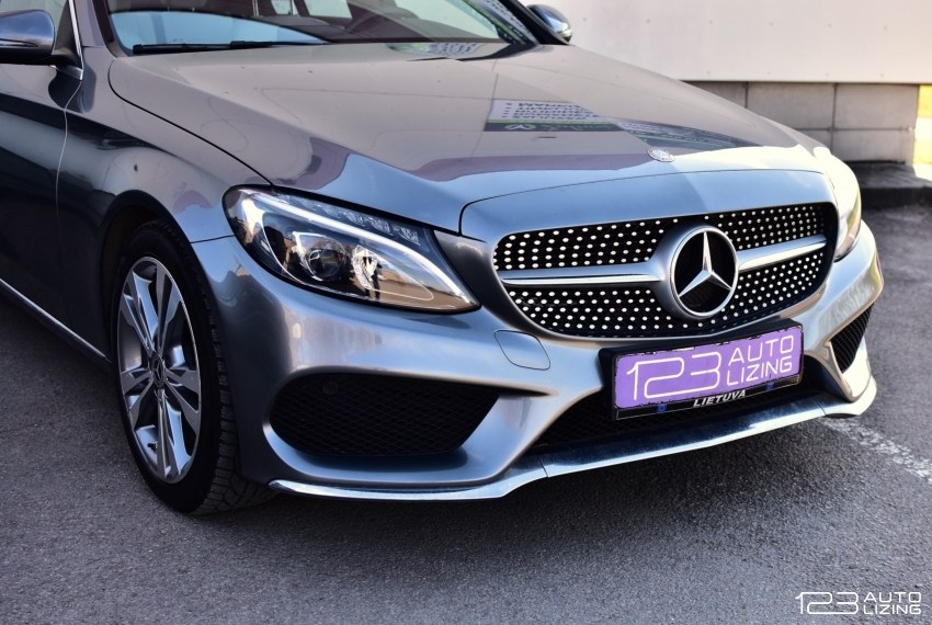 Mercedes-Benz C300