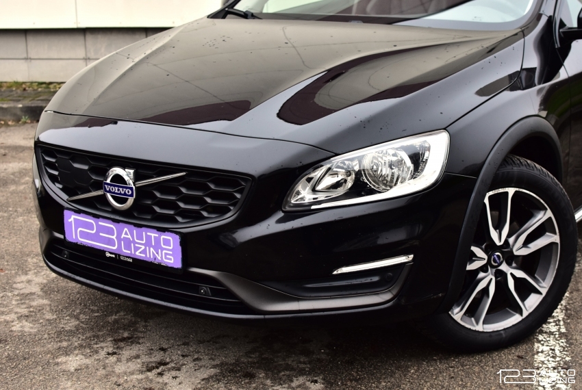 Volvo V60 Cross Country 