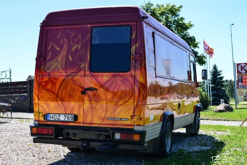 Mercedes-Benz -kita-