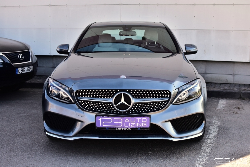 Mercedes-Benz C300