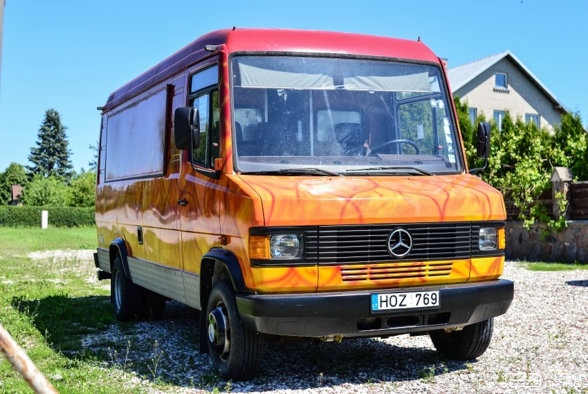 Mercedes-Benz -kita-