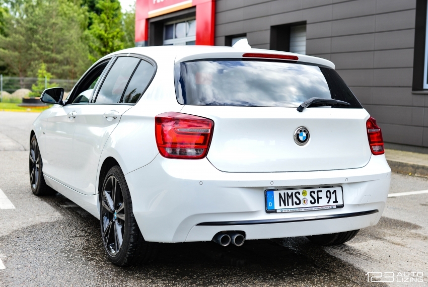 BMW 120