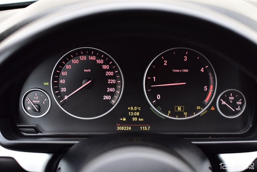 BMW 525