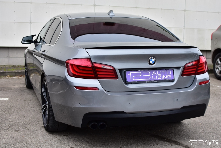 BMW 525