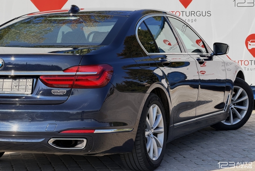 BMW 730