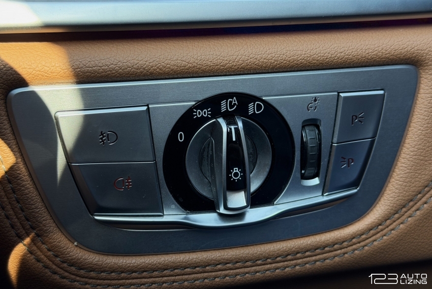 BMW 730