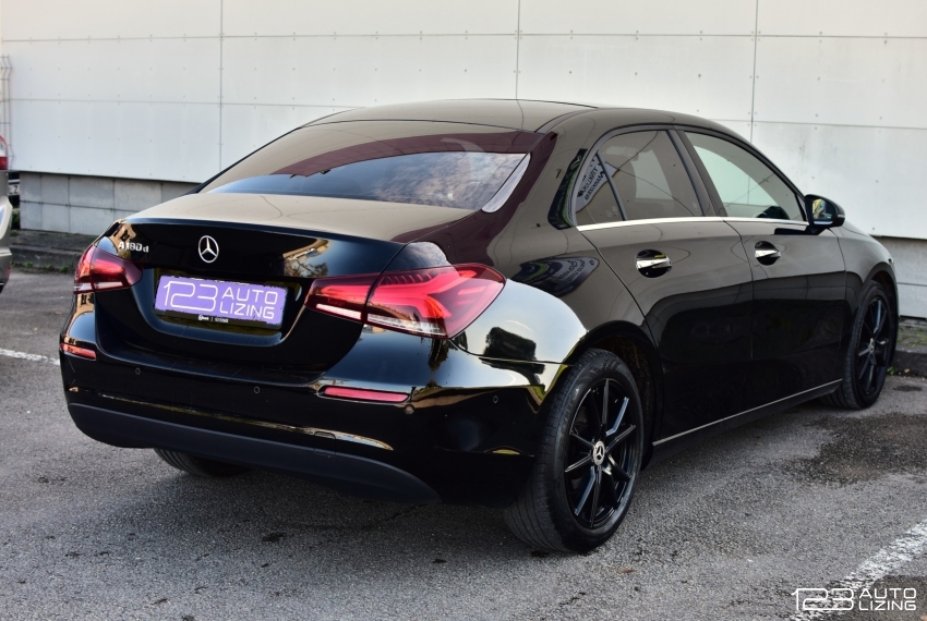 Mercedes-Benz A180
