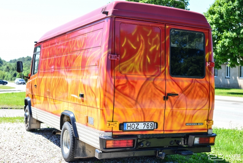 Mercedes-Benz -kita-