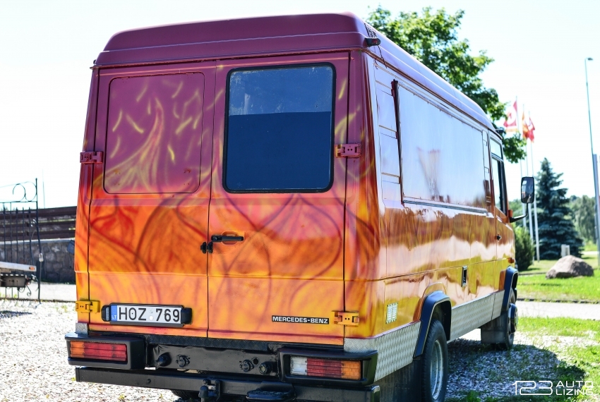 Mercedes-Benz -kita-