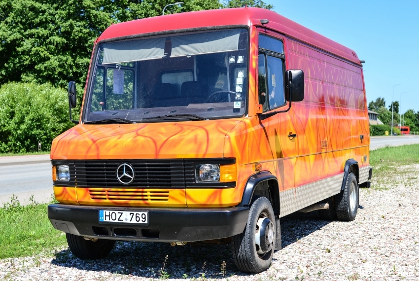 Mercedes-Benz -kita-