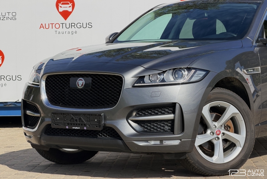 Jaguar F-Pace