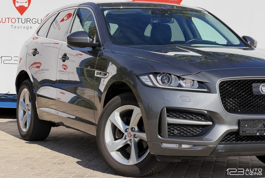 Jaguar F-Pace
