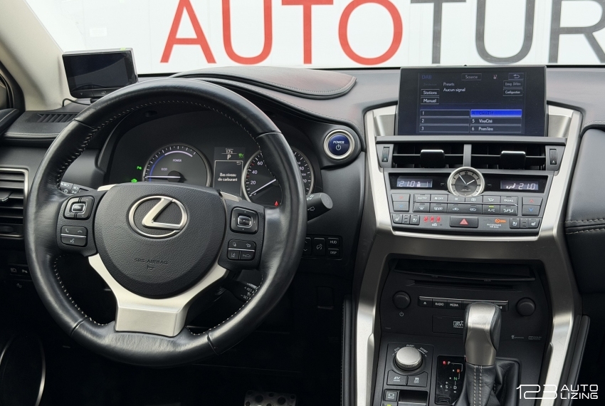 Lexus NX 300h