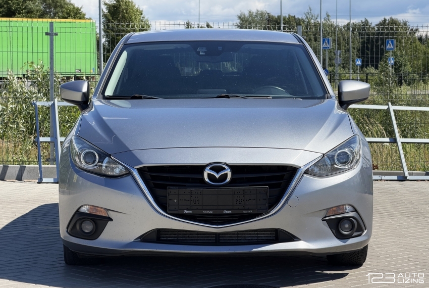 Mazda 3