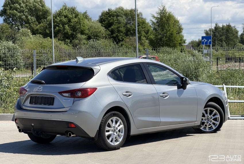 Mazda 3