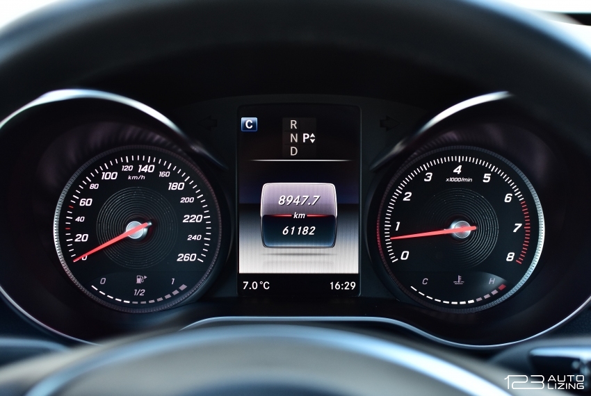 Mercedes-Benz C300