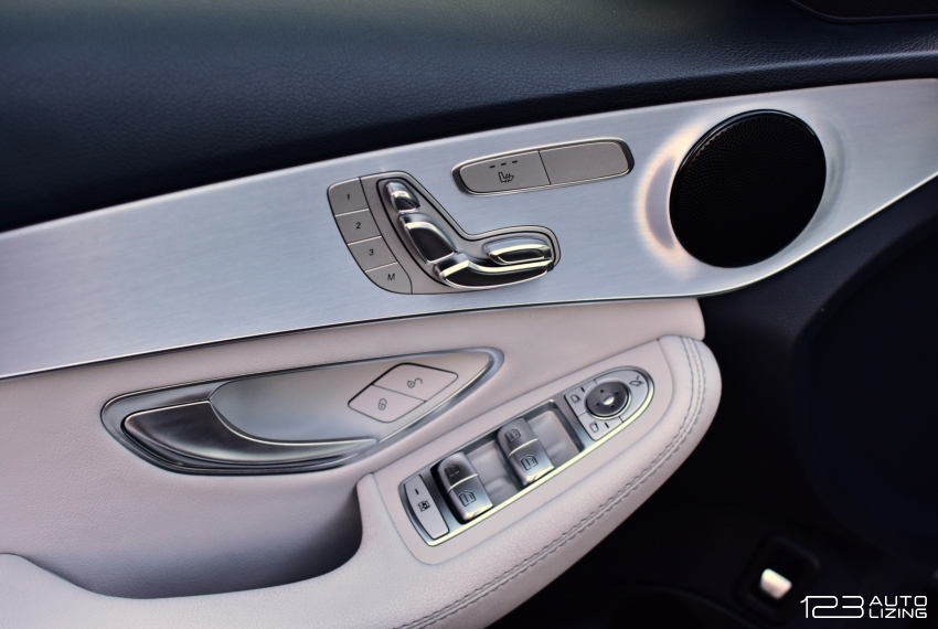 Mercedes-Benz C300