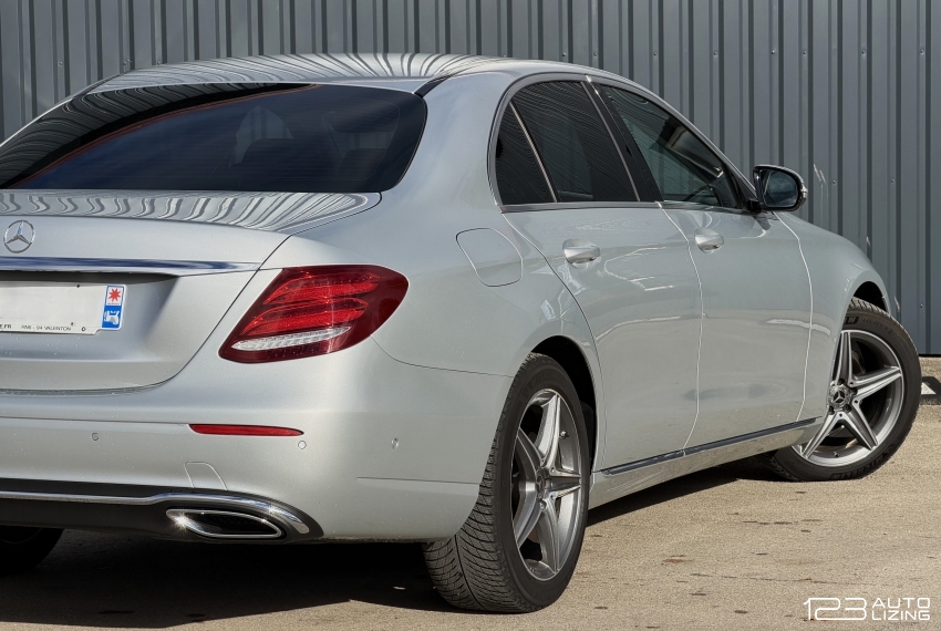 Mercedes-Benz E200