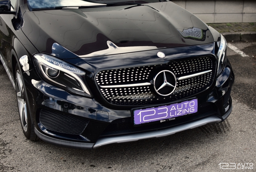 Mercedes-Benz GLA220
