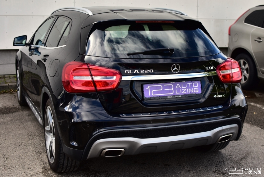 Mercedes-Benz GLA220
