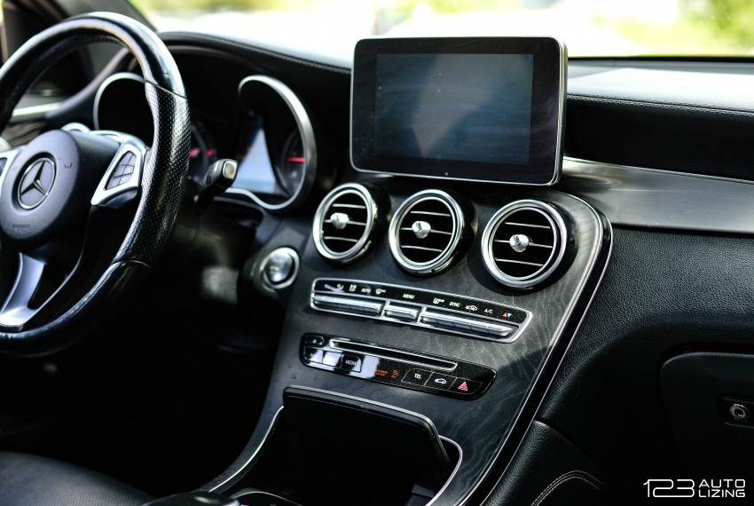 Mercedes-Benz GLC250