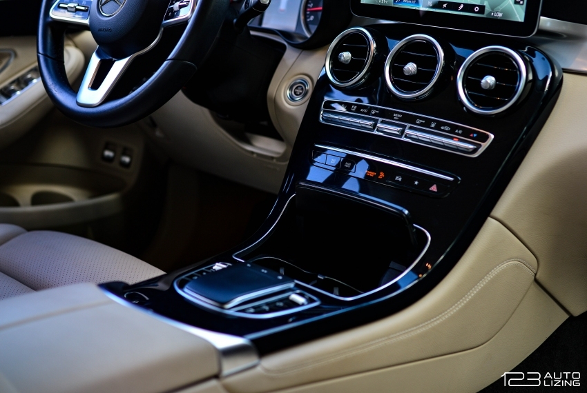 Mercedes-Benz GLC300