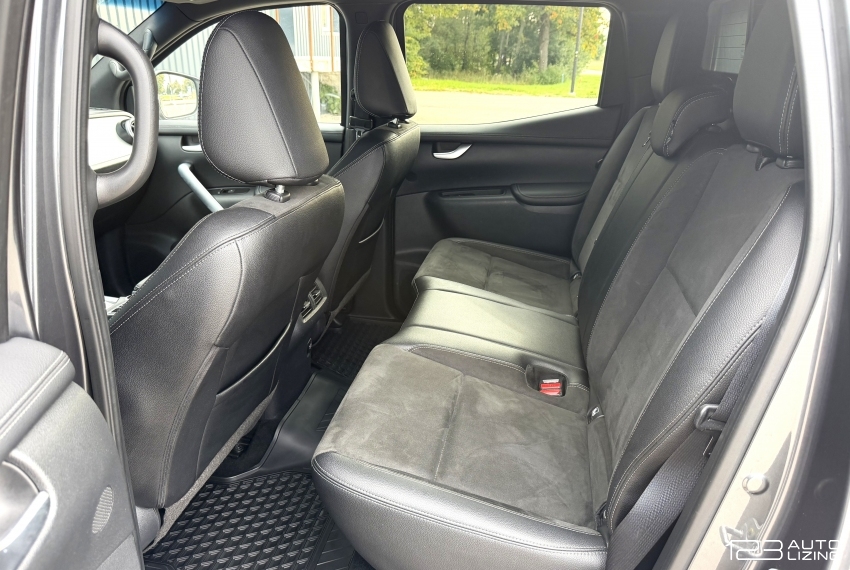 Mercedes-Benz X250