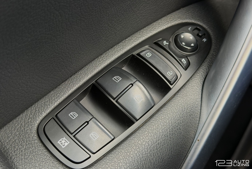 Mercedes-Benz X250