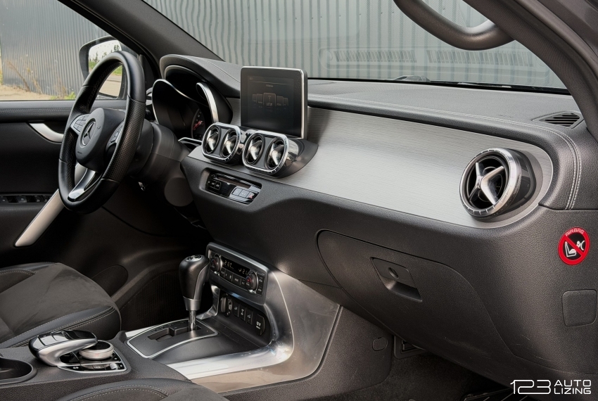 Mercedes-Benz X250