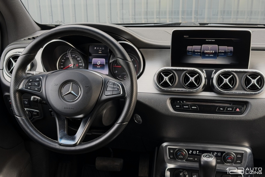 Mercedes-Benz X250