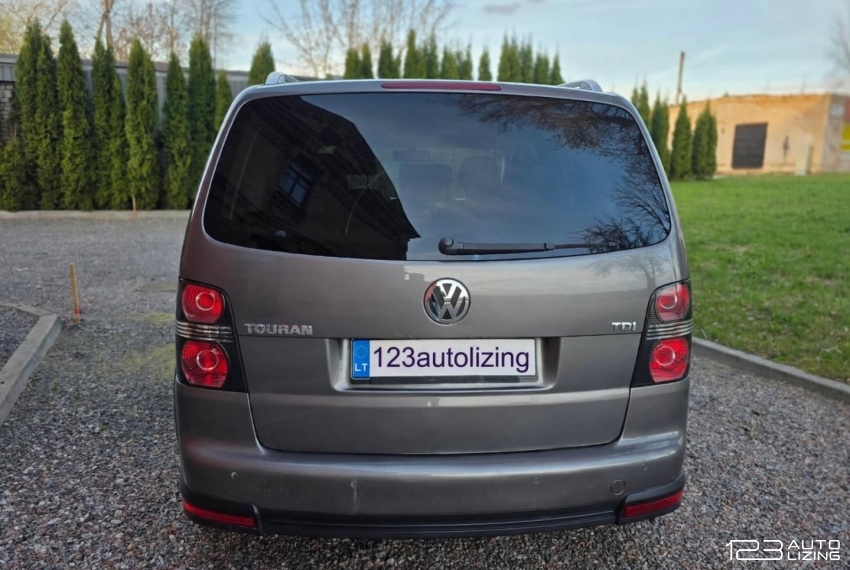 Volkswagen Touran