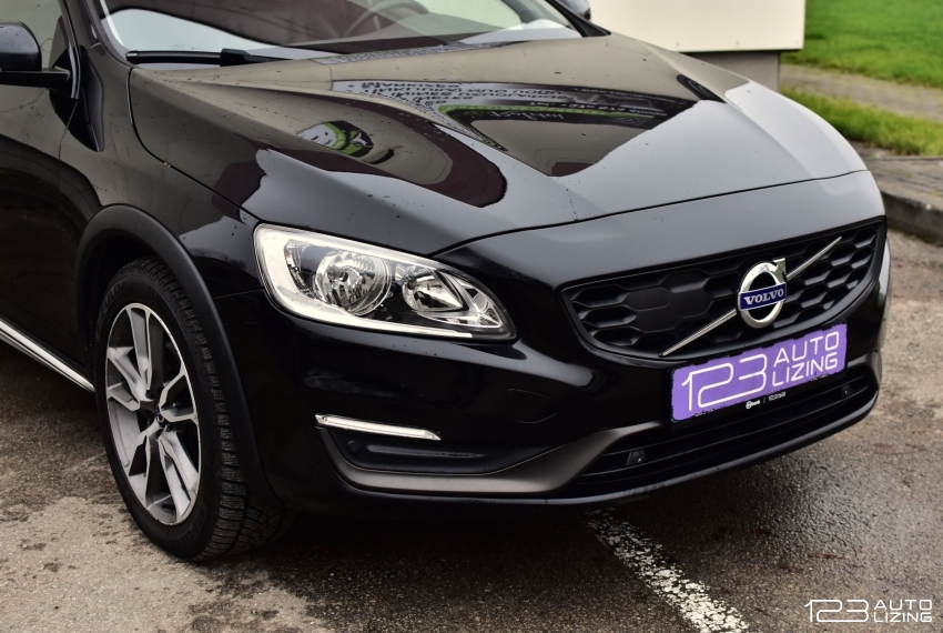 Volvo V60 Cross Country 