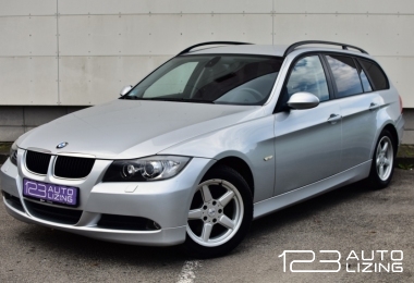 BMW 320, Universalas