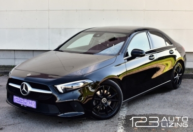 Mercedes-Benz A180, Sedanas