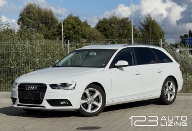 Audi A4, Universalas