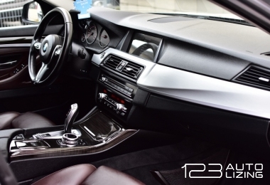 BMW 525