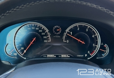 BMW 730