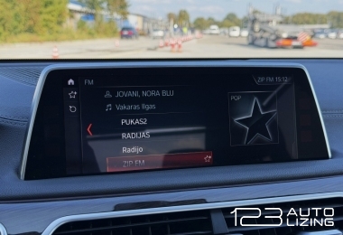 BMW 730