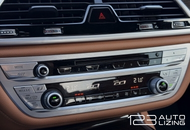 BMW 730