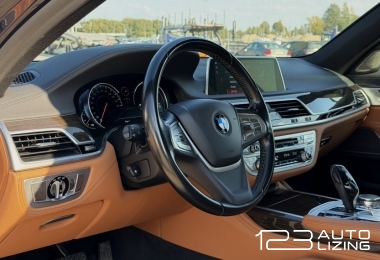 BMW 730