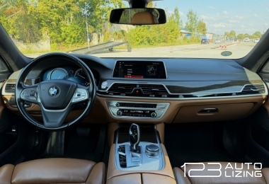 BMW 730