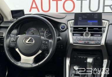 Lexus NX 300h