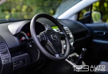 Mazda 5
