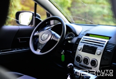 Mazda 5