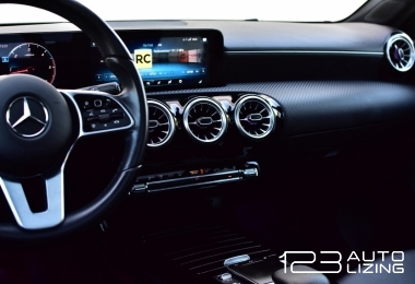 Mercedes-Benz A180