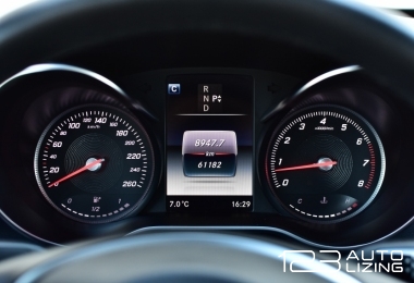Mercedes-Benz C300