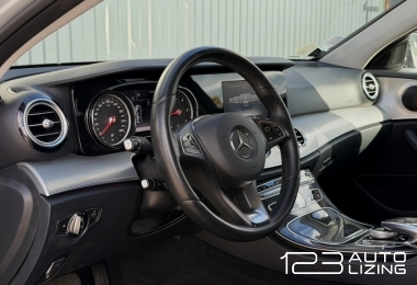 Mercedes-Benz E200