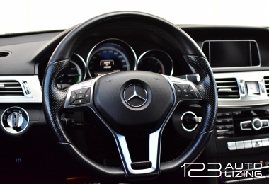 Mercedes-Benz E300
