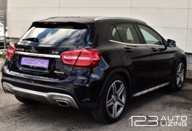 Mercedes-Benz GLA220