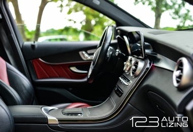 Mercedes-Benz GLC300